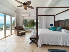 Bella Mar- Oceanfront Villa by Stay Floreo